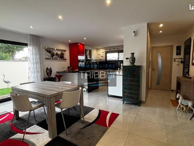 Villa 4 pièces 115 m²