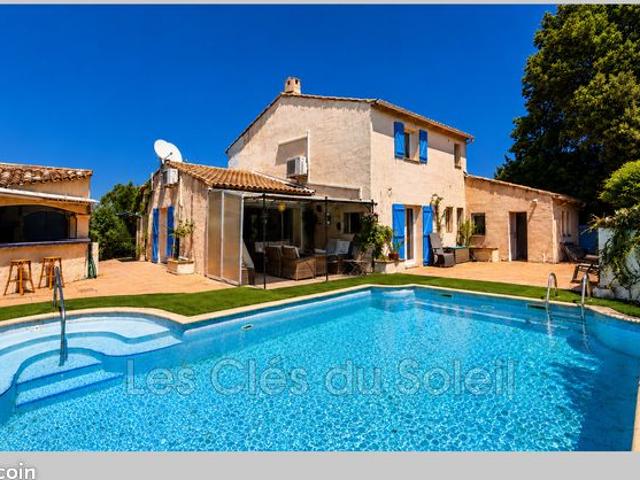 Villa 4 pièces 115 m²