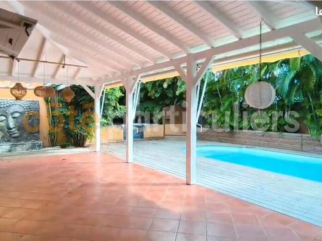 Villa 4 pièces 115 m²
