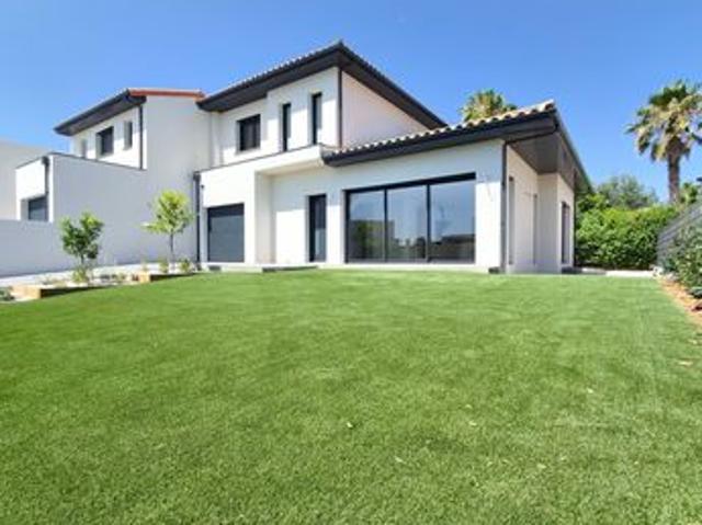 Villa 4 pièces 115 m²