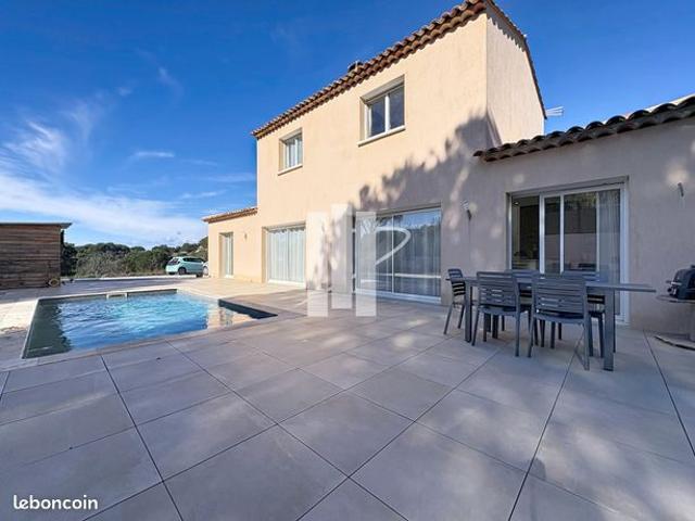 Villa 4 pièces 117 m²
