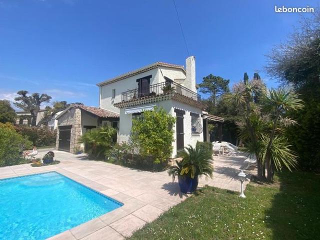 Villa 4 pièces 117 m²