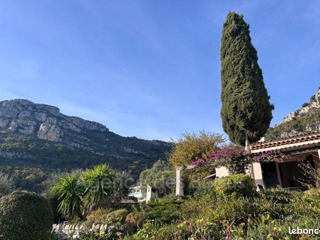 Villa 4 pièces 117 m²