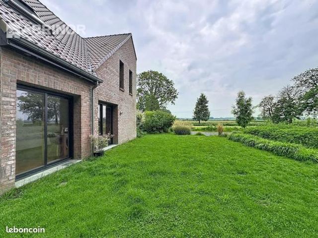 Villa 4 pièces 119 m²