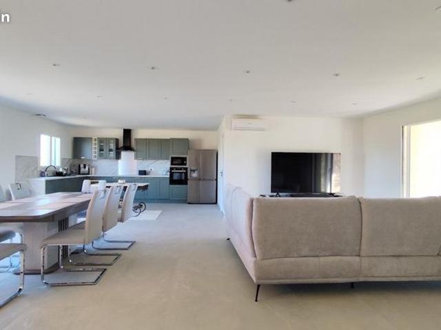 Villa 4 pièces 119 m²