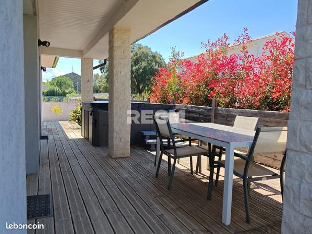 Villa 4 pièces 120 m²
