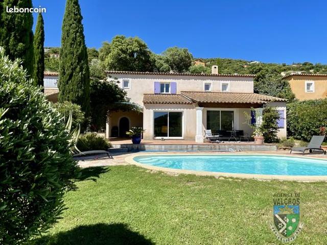 Villa 4 pièces 120 m²