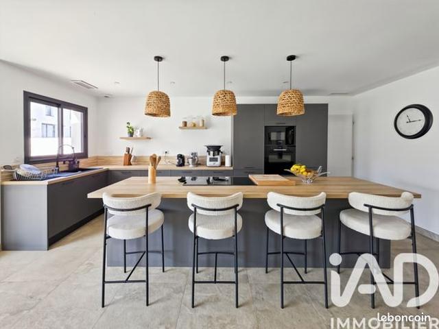 Villa 4 pièces 120 m²