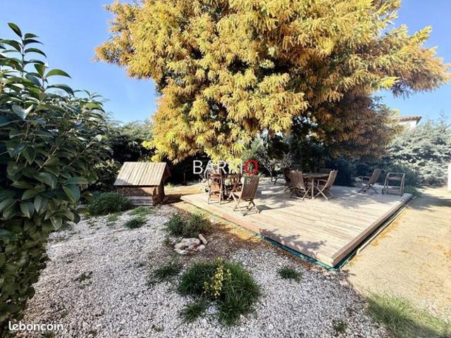 Villa 4 pièces 120 m²