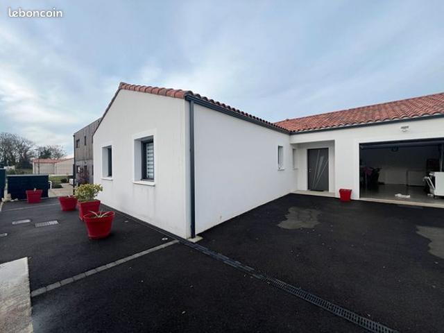 Villa 4 pièces 120 m²