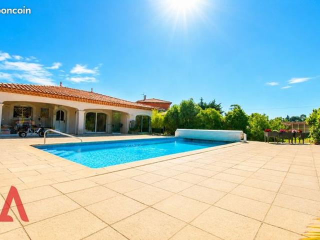 Villa 4 pièces 120 m²