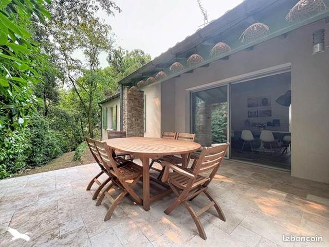 Villa 4 pièces 120 m²