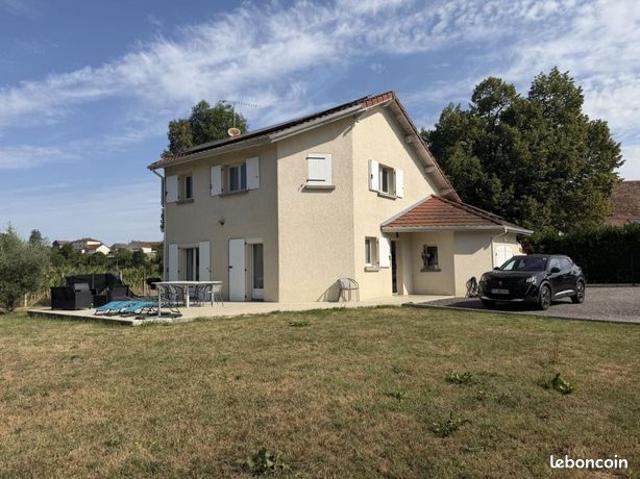 Villa 4 pièces 120 m²