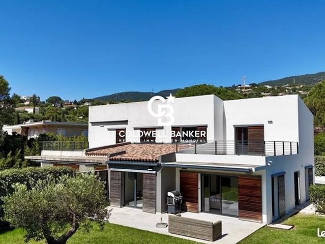 Villa 4 pièces 121 m²