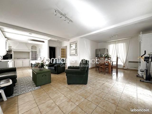Villa 4 pièces 121 m²