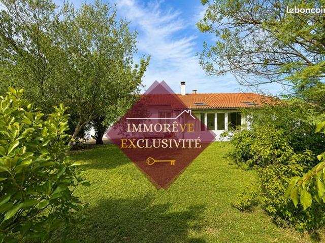 Villa 4 pièces 121 m²