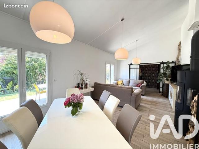 Villa 4 pièces 122 m²