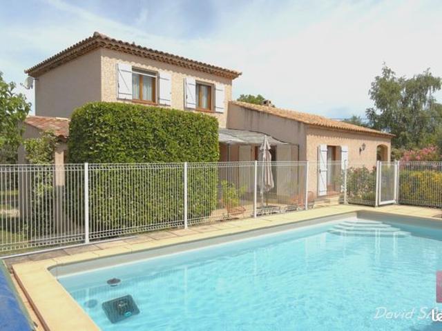 Villa 4 pièces 122 m²