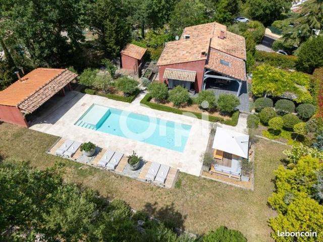 Villa 4 pièces 122 m²