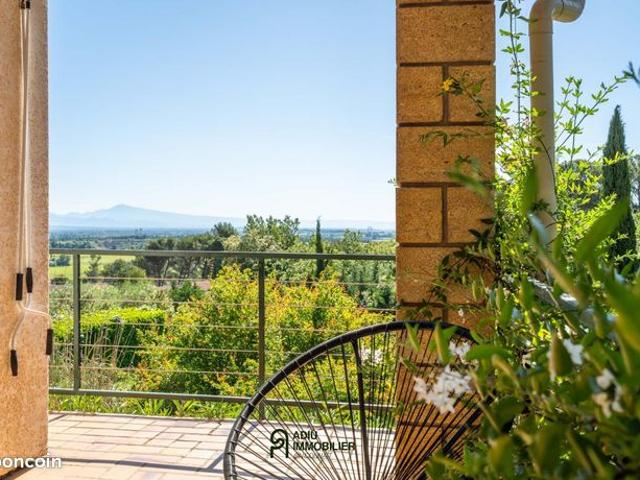 Villa 4 pièces 123 m²