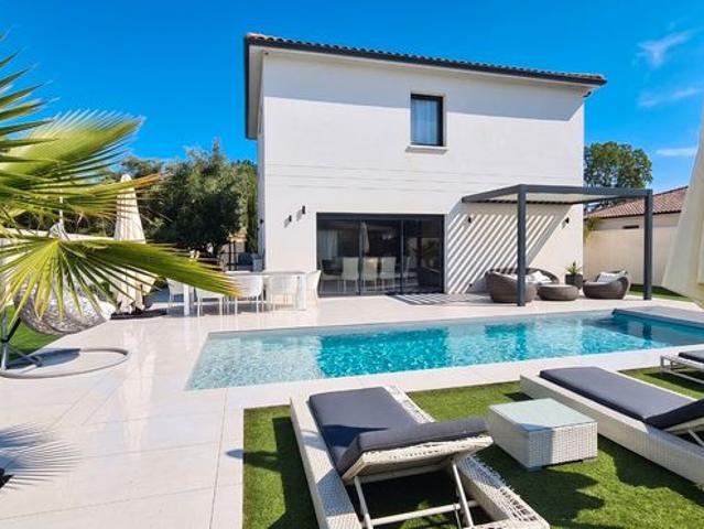 Villa 4 pièces 123 m²