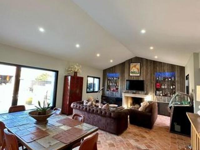 Villa 4 pièces 123 m²