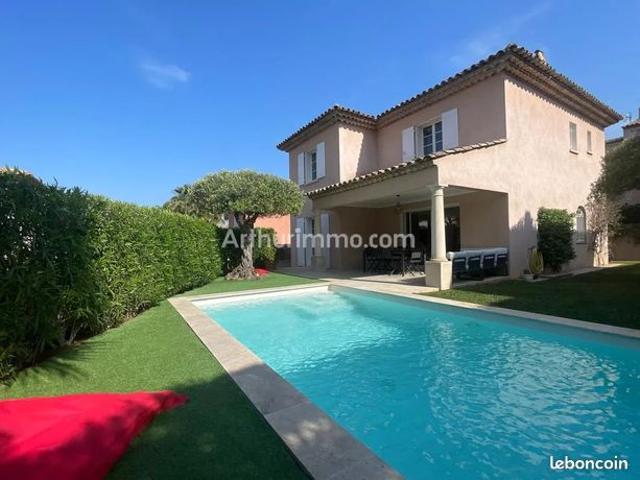 Villa 4 pièces 123 m²