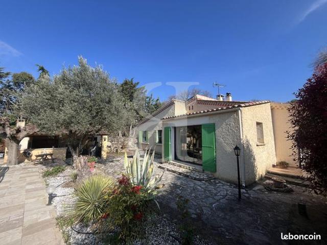 Villa 4 pièces 124 m²