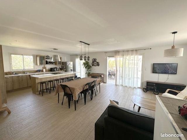 Villa 4 pièces 124 m²
