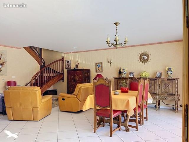 Villa 4 pièces 125 m²