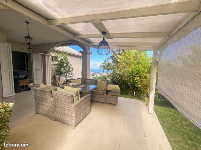 Villa 4 pièces 125 m²