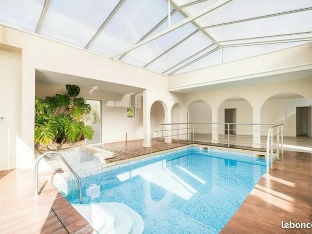 Villa 4 pièces 125 m²