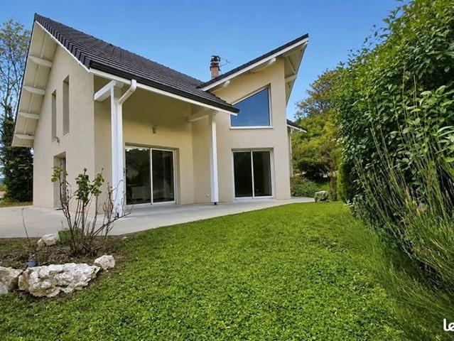 Villa 4 pièces 125 m²