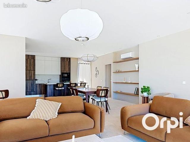 Villa 4 pièces 125 m²