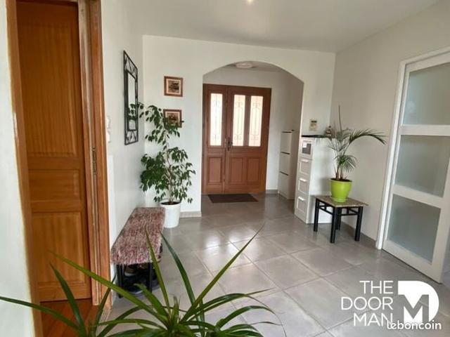 Villa 4 pièces 125 m²