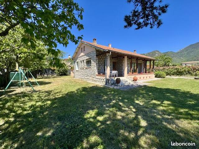 Villa 4 pièces 126 m²