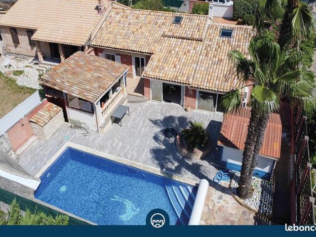 Villa 4 pièces 126 m²