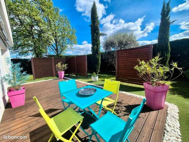Villa 4 pièces 127 m²