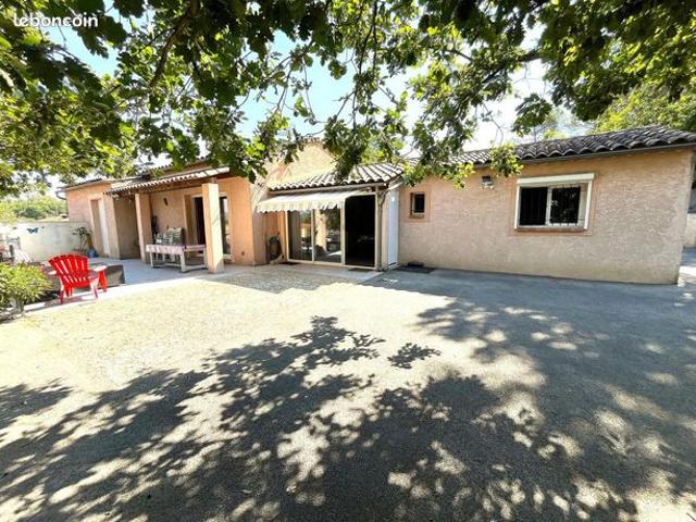 Villa 4 pièces 127 m²