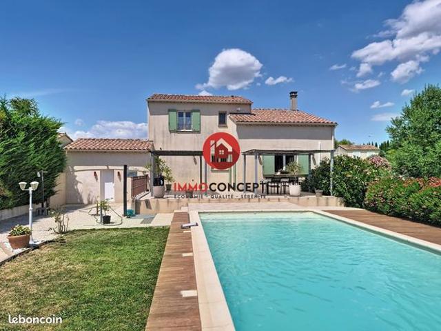 Villa 4 pièces 127 m²