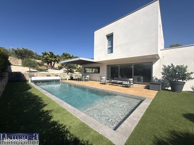 Villa 4 pièces 127 m²