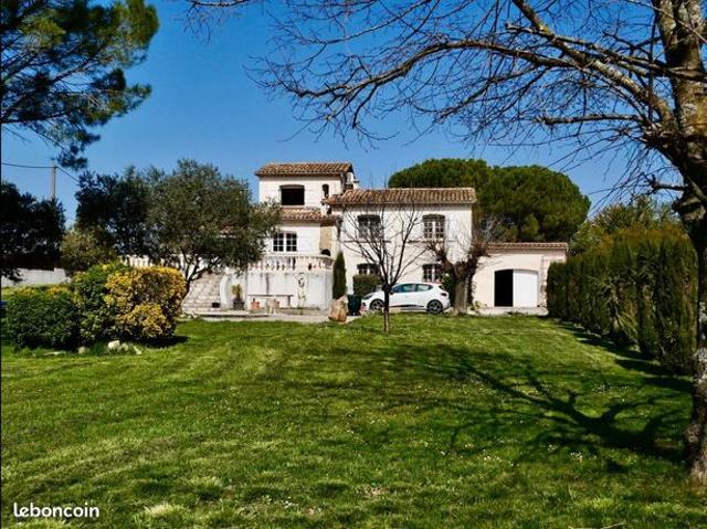 Villa 4 pièces 128 m²
