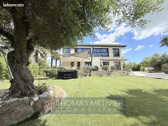 Villa 4 pièces 128 m²