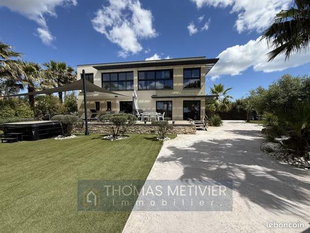 Villa 4 pièces 128 m²