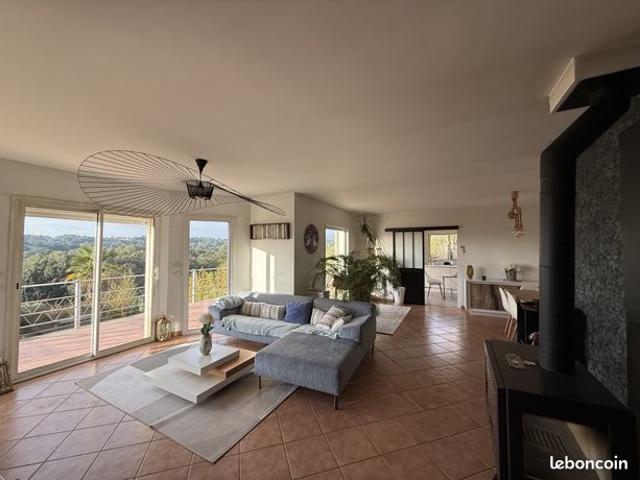 Villa 4 pièces 128 m²
