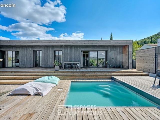 Villa 4 pièces 129 m²