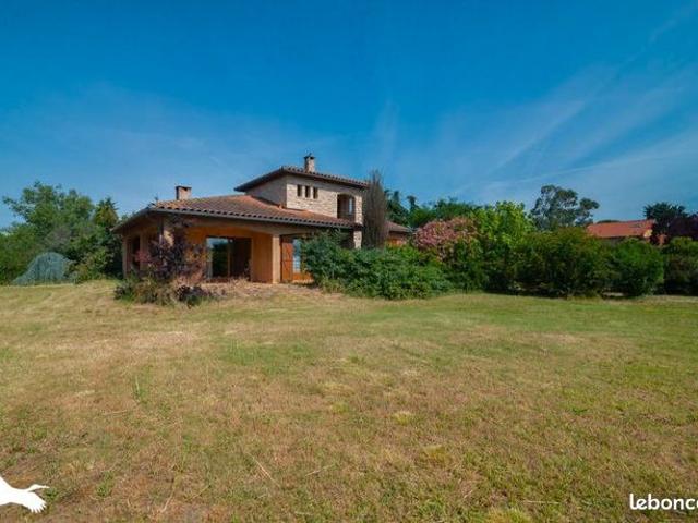 Villa 4 pièces 129 m²