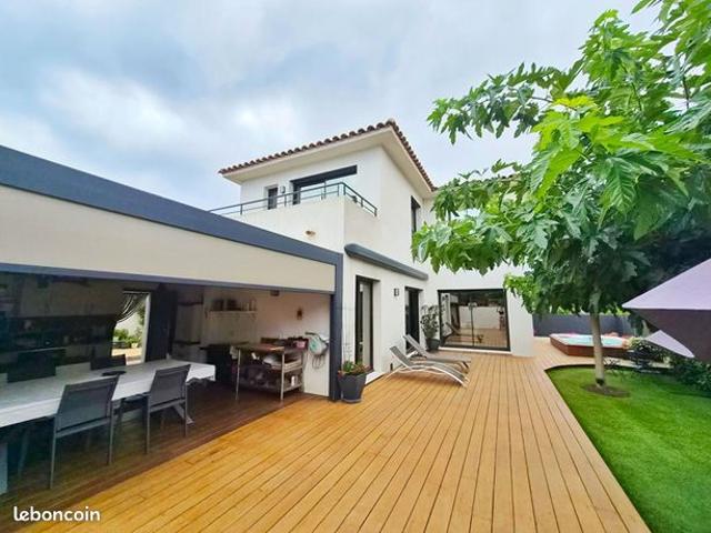 Villa 4 pièces 129 m²