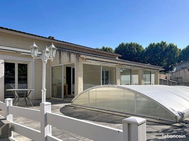 Villa 4 pièces 130 m²