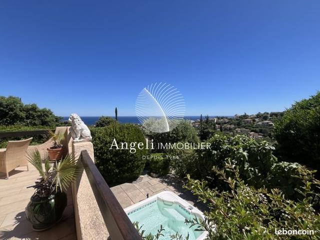 Villa 4 pièces 130 m²